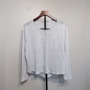 Athleta Keyhole Back L/S Gray Textured Lightweight Workout Top - Women’s L